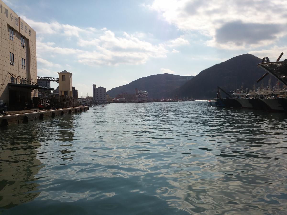 Geoje Jangseungpo Lighthouse Hotel Sodong エクステリア 写真